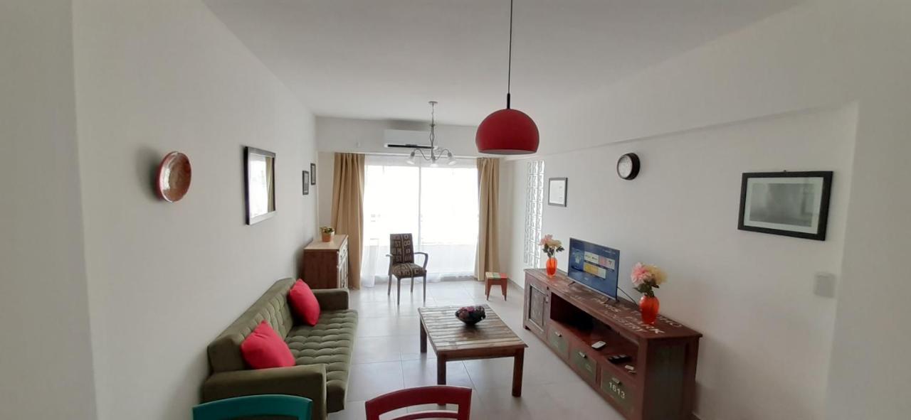 Apartamento Departamento Moderno, Alegre Y Soleado En El Corazón De Almagro Dos Ambientes