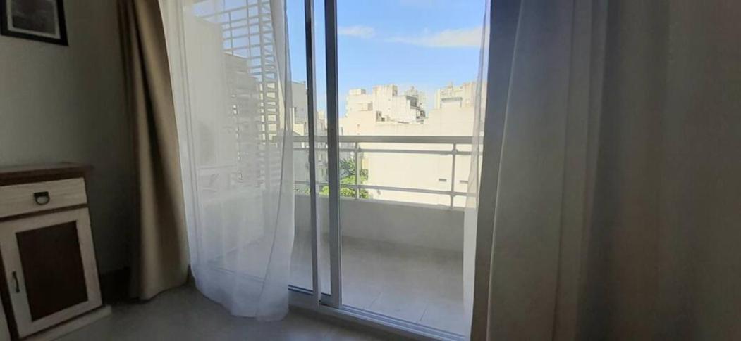 Departamento Moderno, Alegre Y Soleado En El Corazón De Almagro Dos Ambientes *