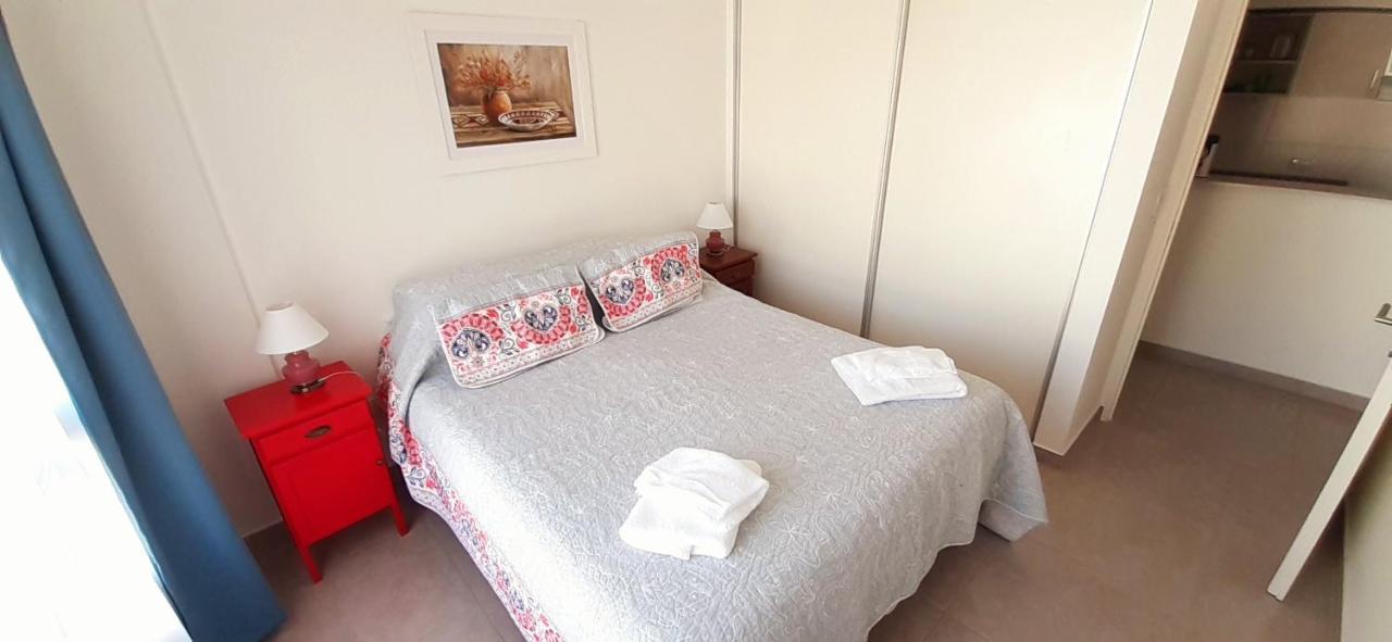 Apartamento Departamento Moderno, Alegre Y Soleado En El Corazón De Almagro Dos Ambientes *
