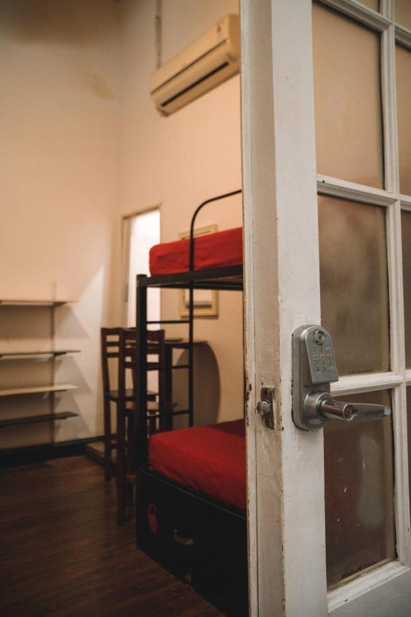 Ideal Social Hostal *
