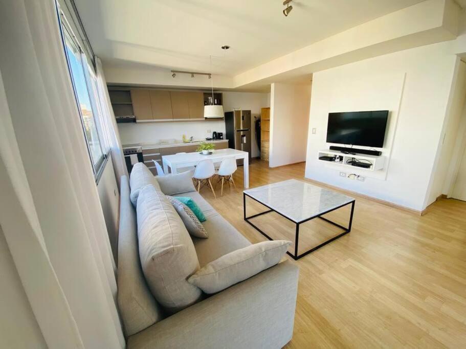 New & Light In Belgrano 7* B * Buenos Aires