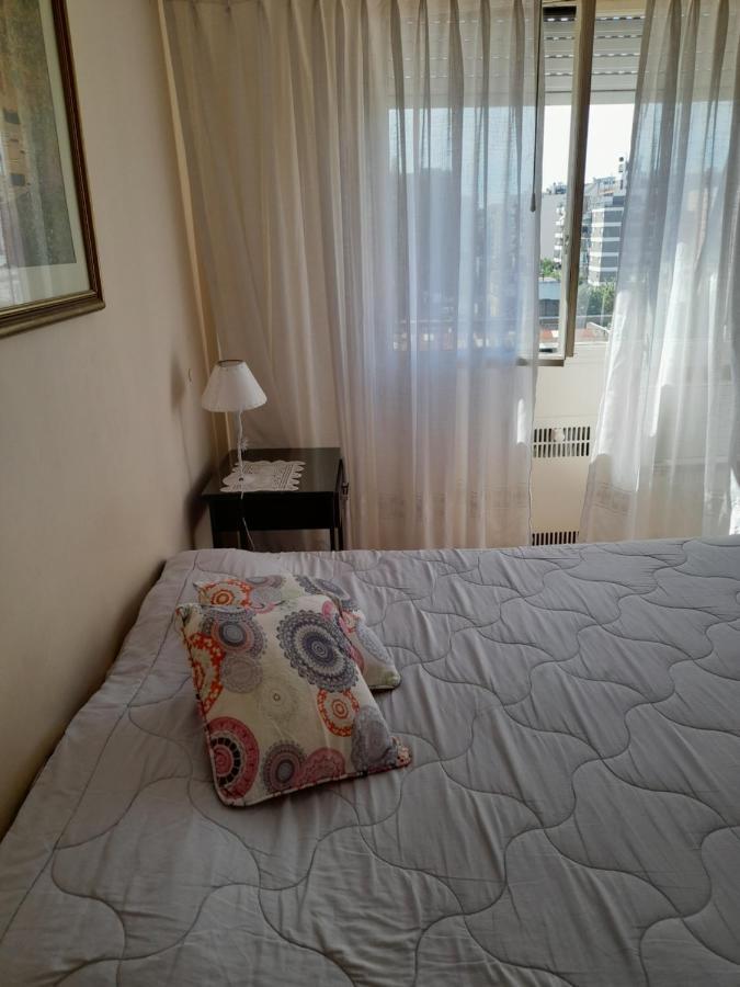 Hosp Italiano A 300 Mts Para 4 Personas Super Comodo Equipado Y Luminoso Premiado Apartment Buenos Aires