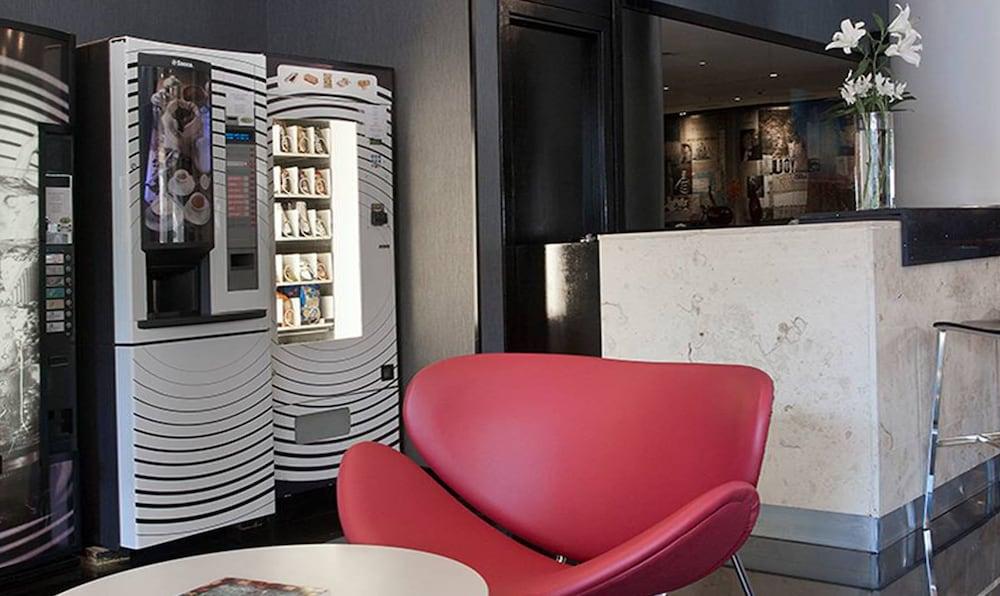 Two 3* Ciudad Autónoma de Buenos Aires