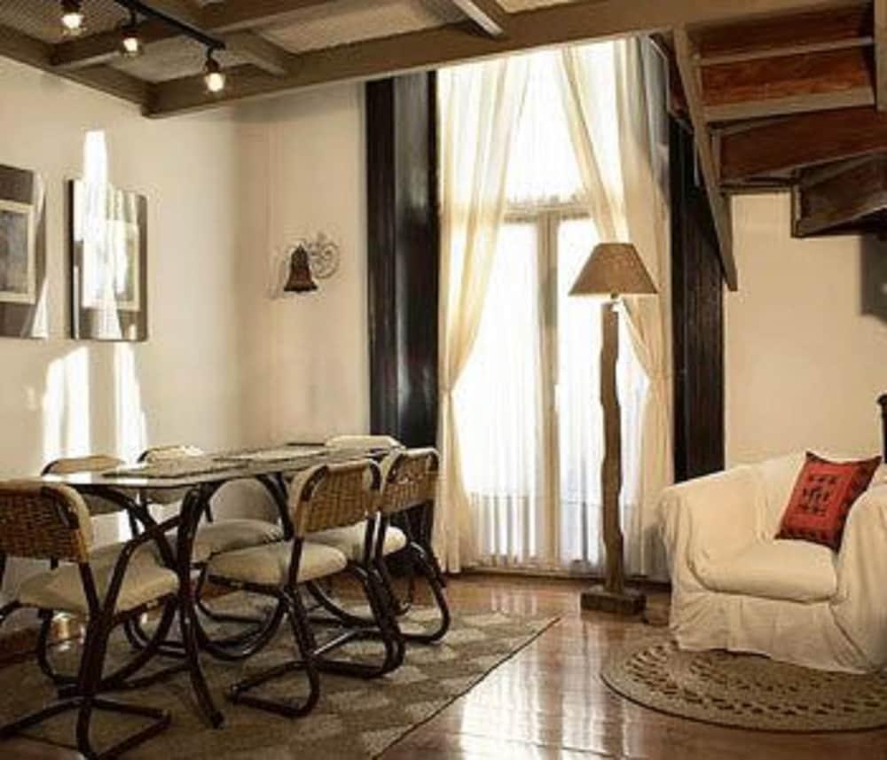 Loft Argentino Apartahotel 3*