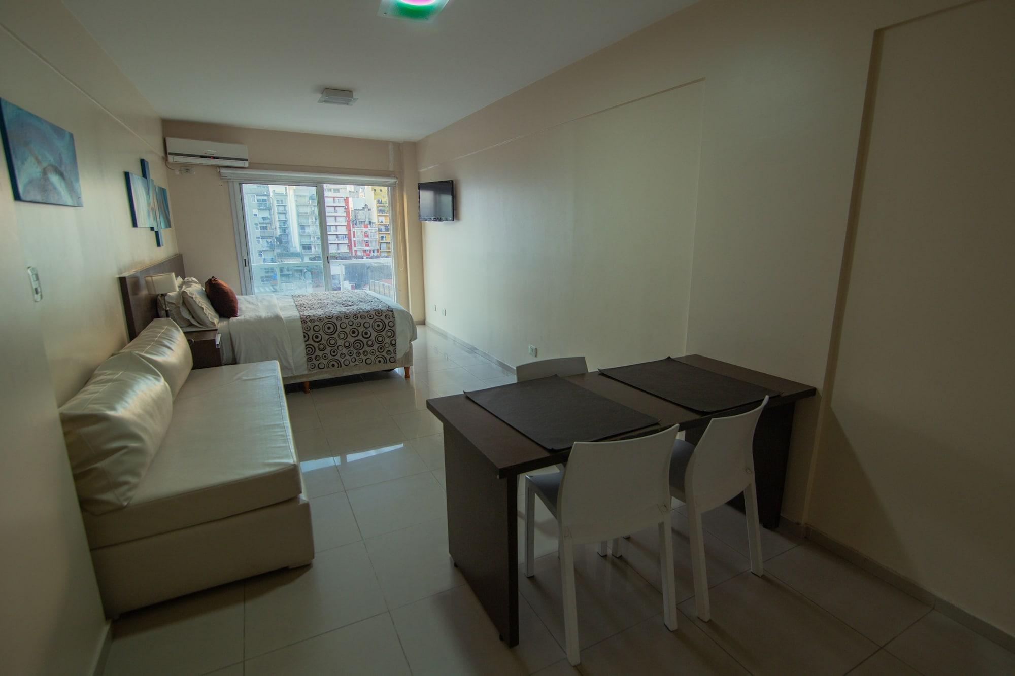 Apartahotel Isi Baires 3*