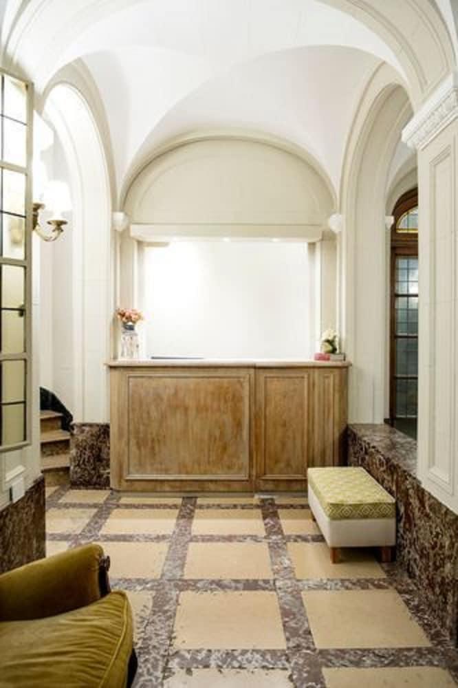 Hotel Patios De Recoleta
