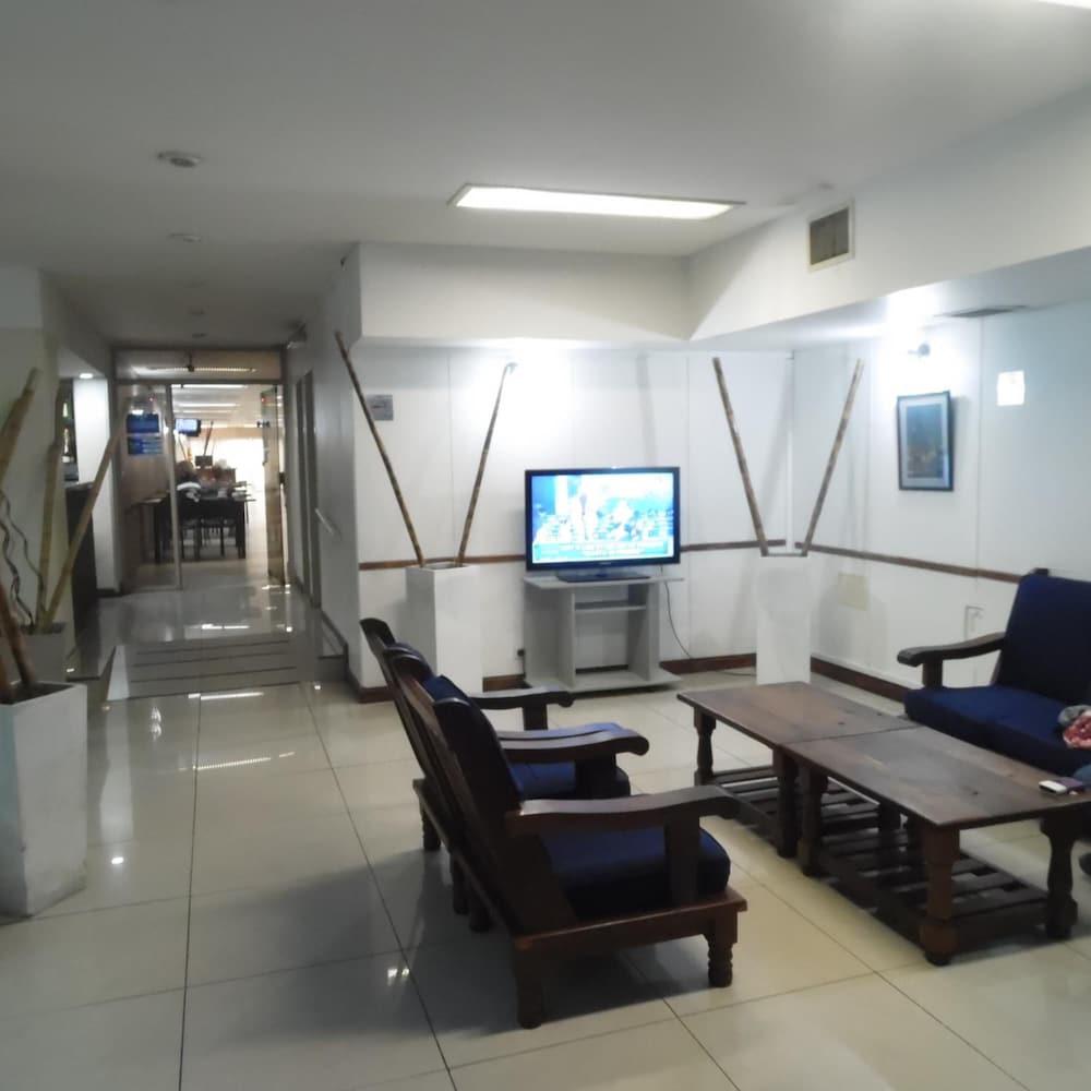 Adrazi Internacional Hotel Buenos Aires