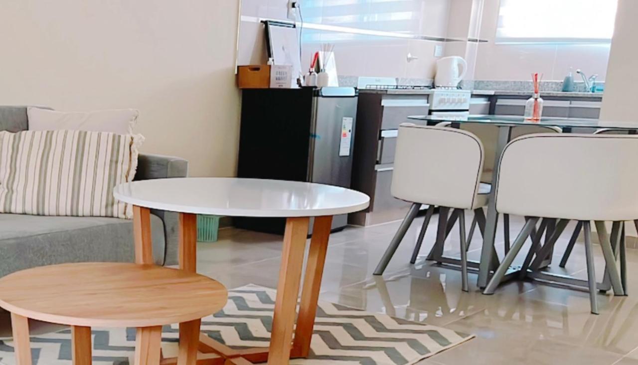 Lumiere Alicar Appts &suites Apartamento