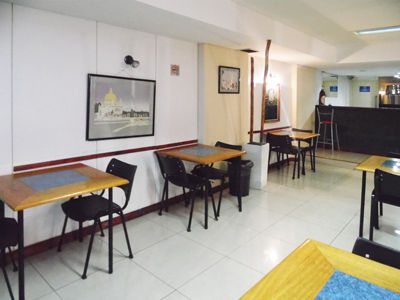 Hotel Adrazi Internacional