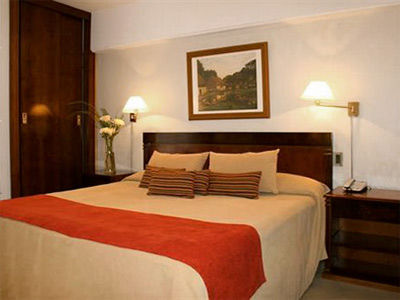 Reconquista Plaza 3* Ciudad Autónoma de Buenos Aires