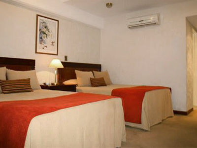 Reconquista Plaza 3* Ciudad Autónoma de Buenos Aires