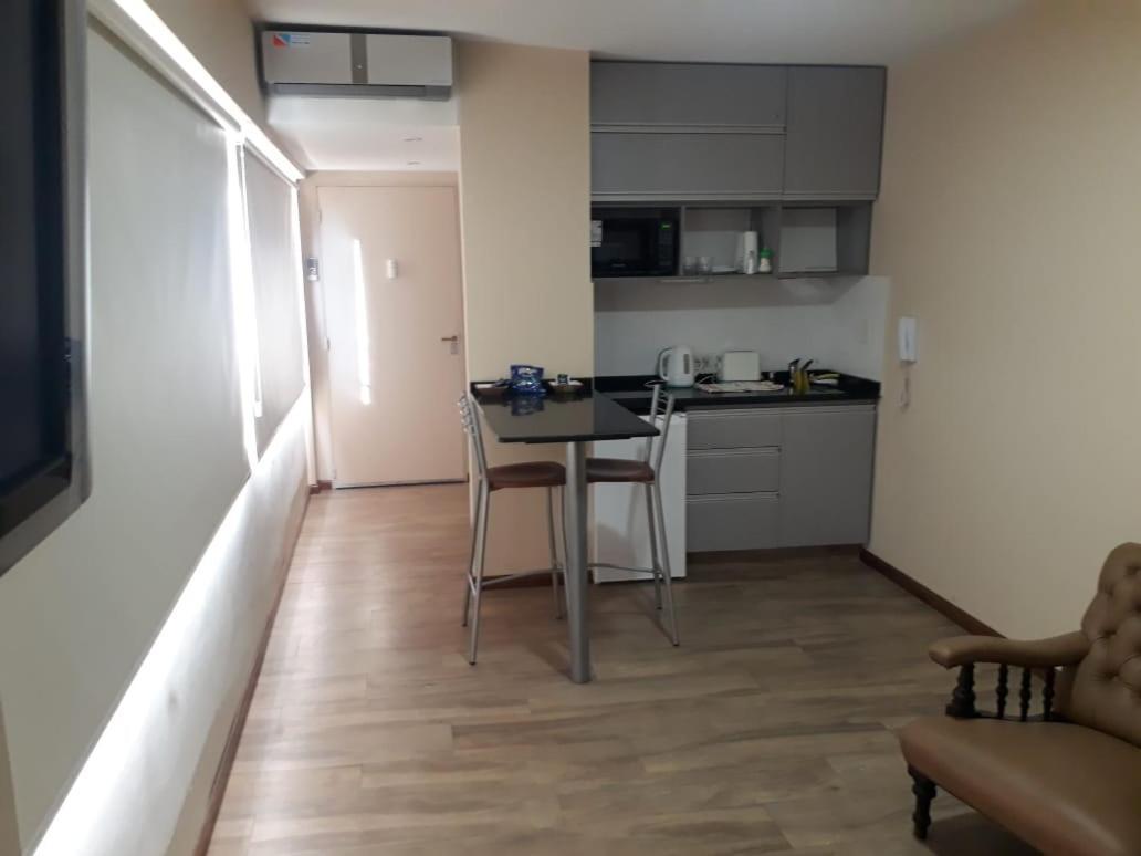 Apartamento 4 Ventanales Sobre La Avenida Corrientes *