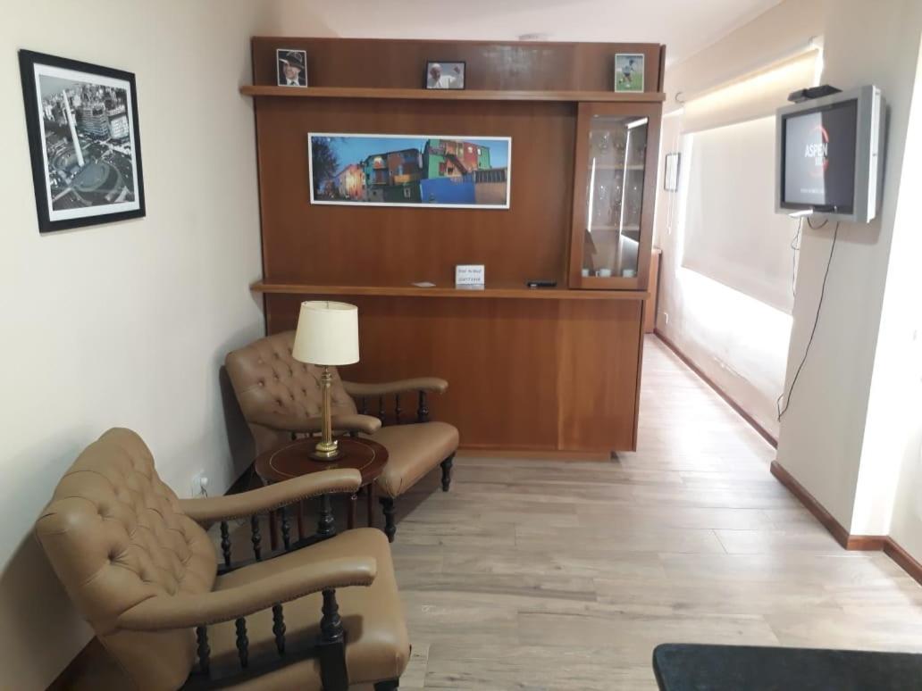 Apartamento 4 Ventanales Sobre La Avenida Corrientes Buenos Aires