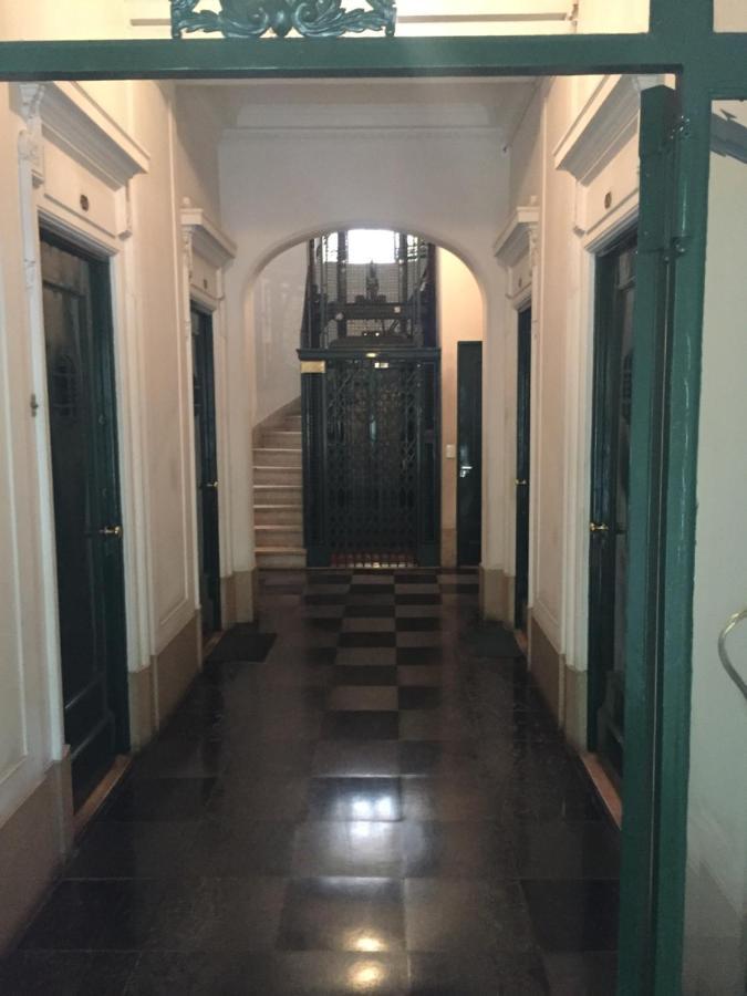 Mary * Ciudad Autónoma de Buenos Aires
