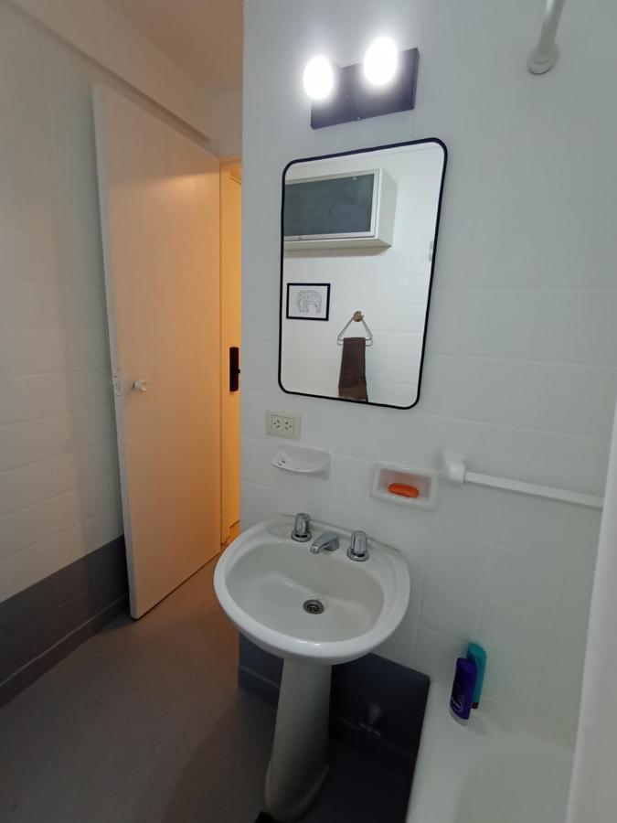 Departamento Sobre La Avenida 9 De Julio Apartamento