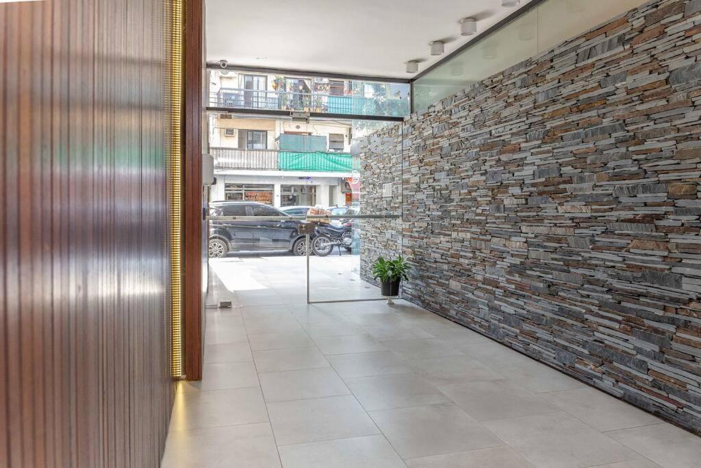 Cálido Y Luminoso Departamento * Ciudad Autónoma de Buenos Aires