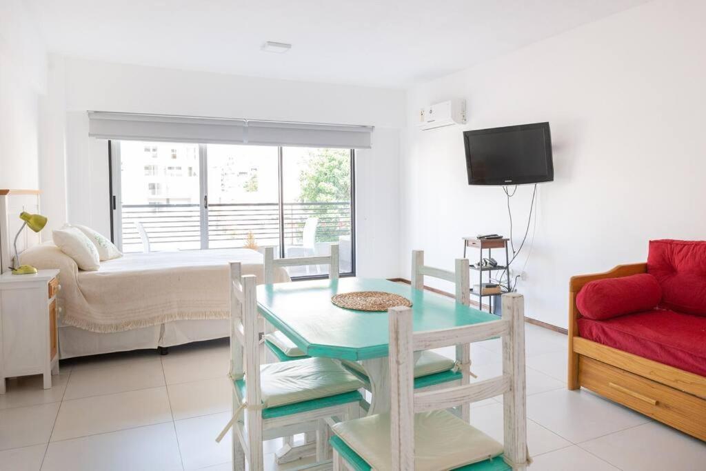 Apartamento Cálido Y Luminoso Departamento *