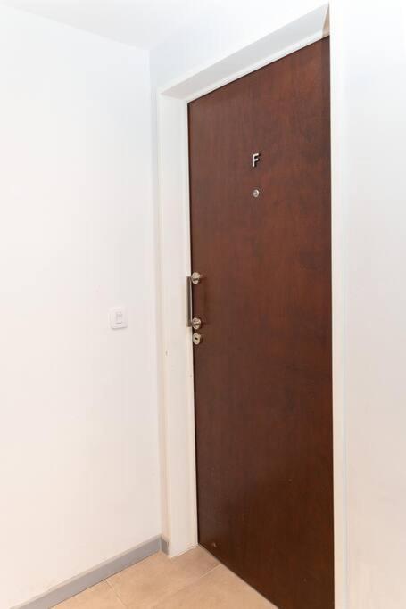 Apartamento Cálido Y Luminoso Departamento *