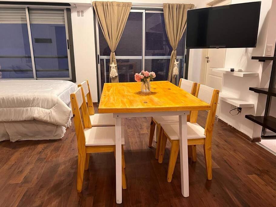 Confortable Departamento Estrategicamente Ubicado Apartamento