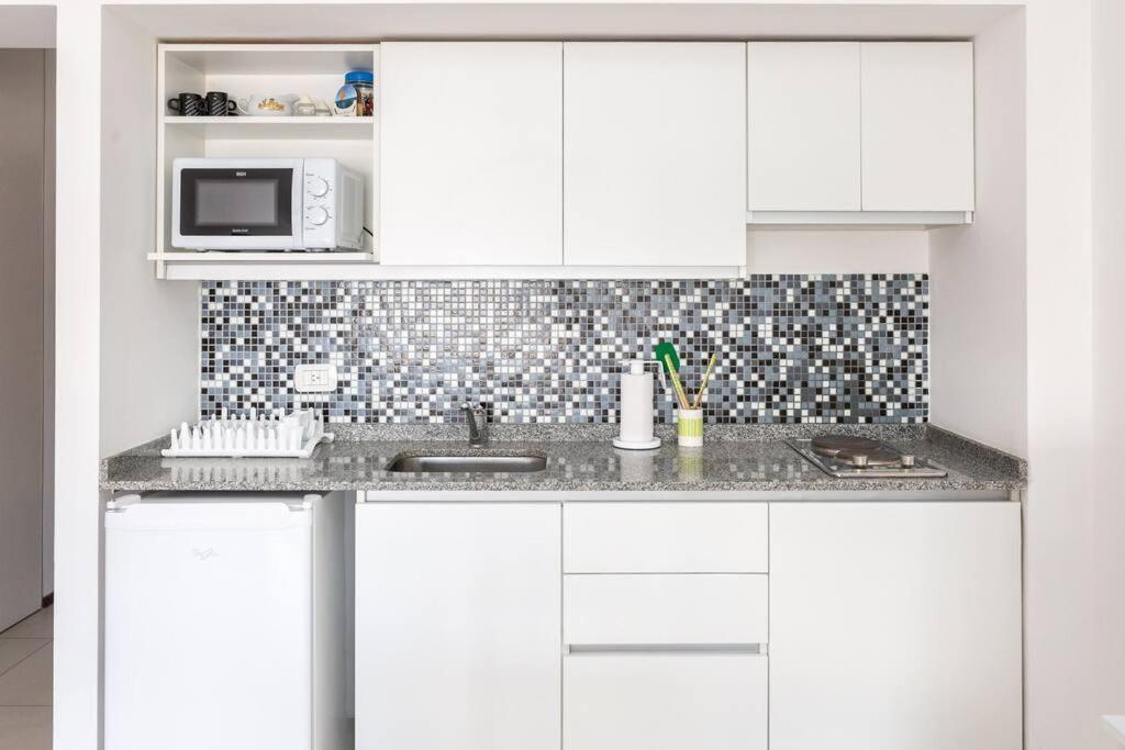 Cálido Y Luminoso Departamento * Ciudad Autónoma de Buenos Aires