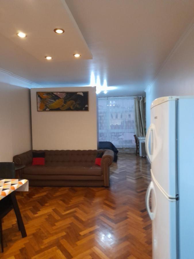 Departamento En El Casco Histórico De La Ciudad De *