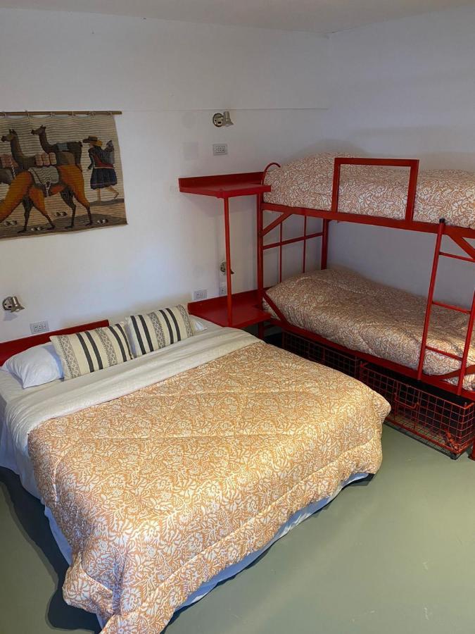 Malevo Murana Hostel *