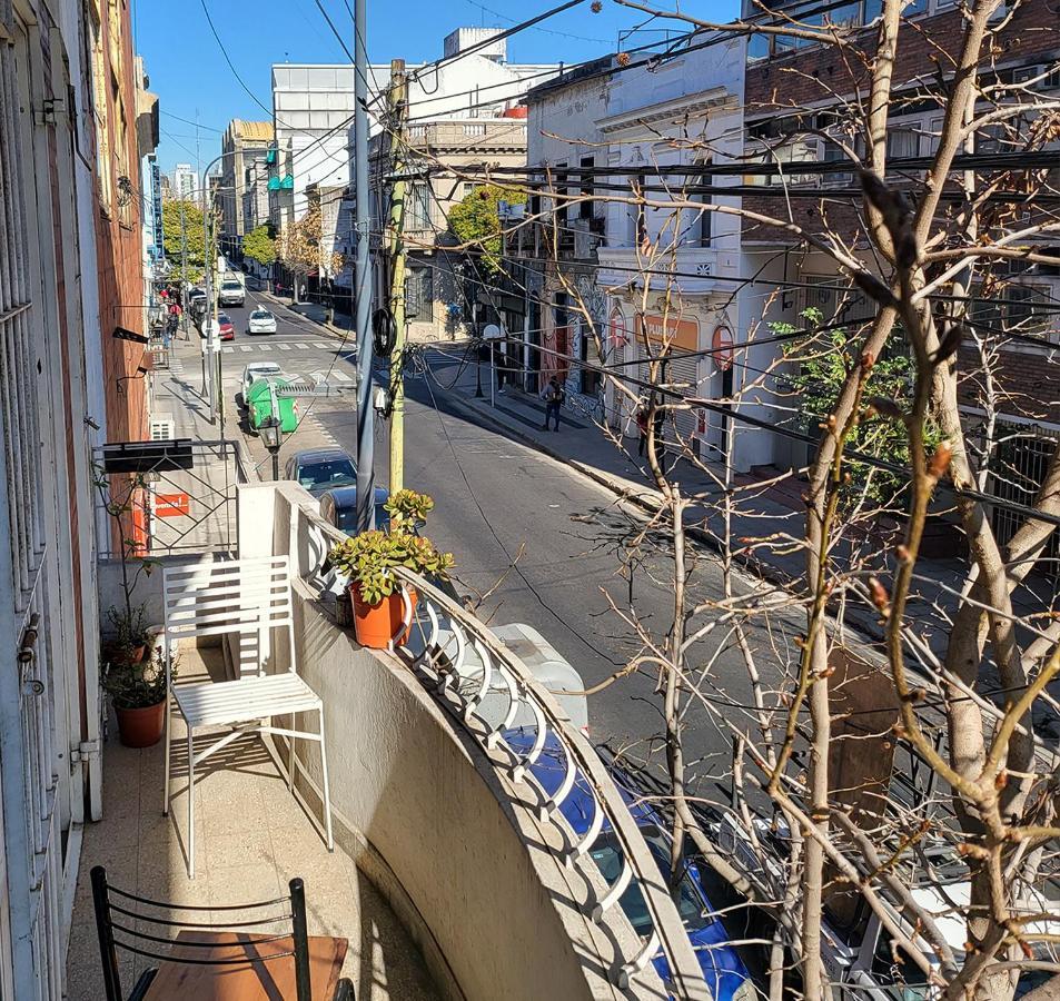 3 Ambientes Con Balcon Y Practico, Lindo Y Con Todo Cerca! Apartment