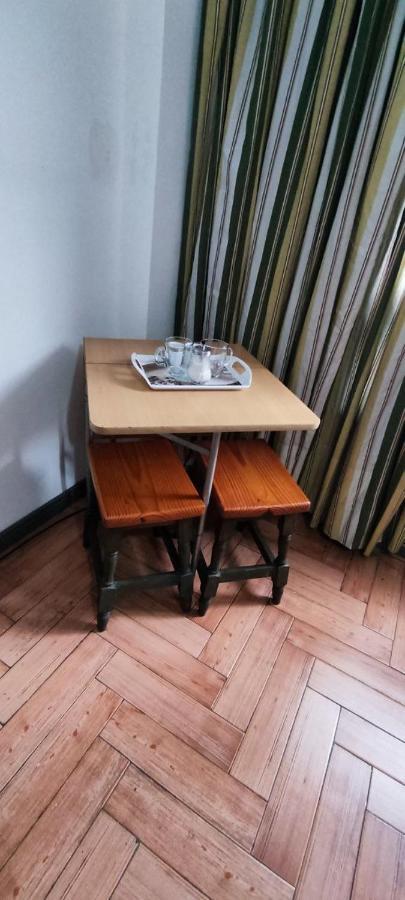 Un Ambiente A Pasos Del Obelisco Apartamento Buenos Aires