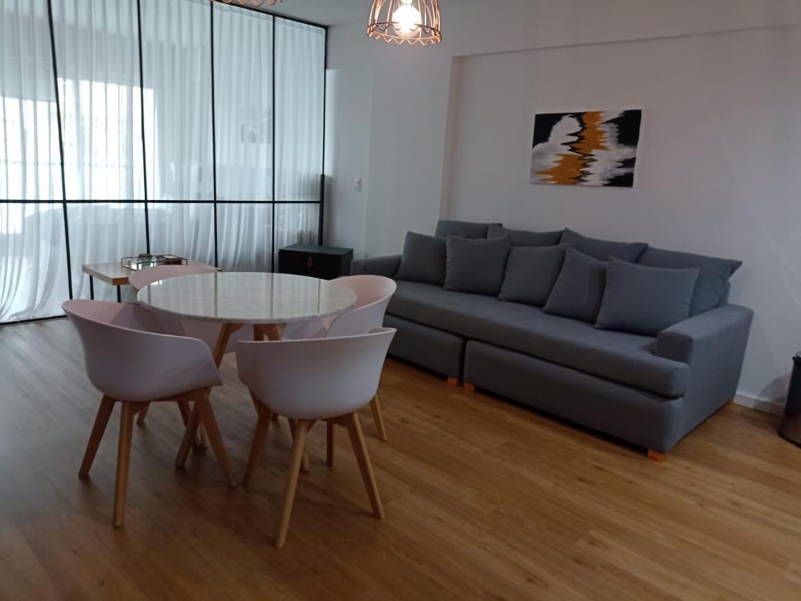 Recoleta Amplio Departamento En Torre Con Amenities Excelente Ubicacion Apartamento Ciudad Autónoma de Buenos Aires