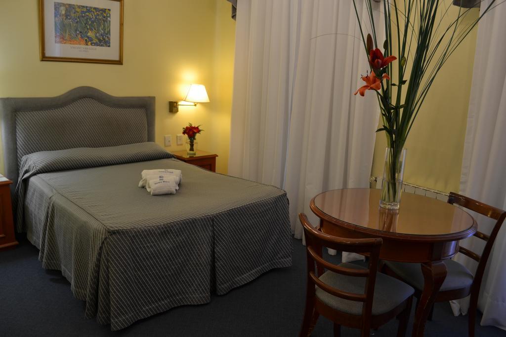 Hotel Prince Hotel *
