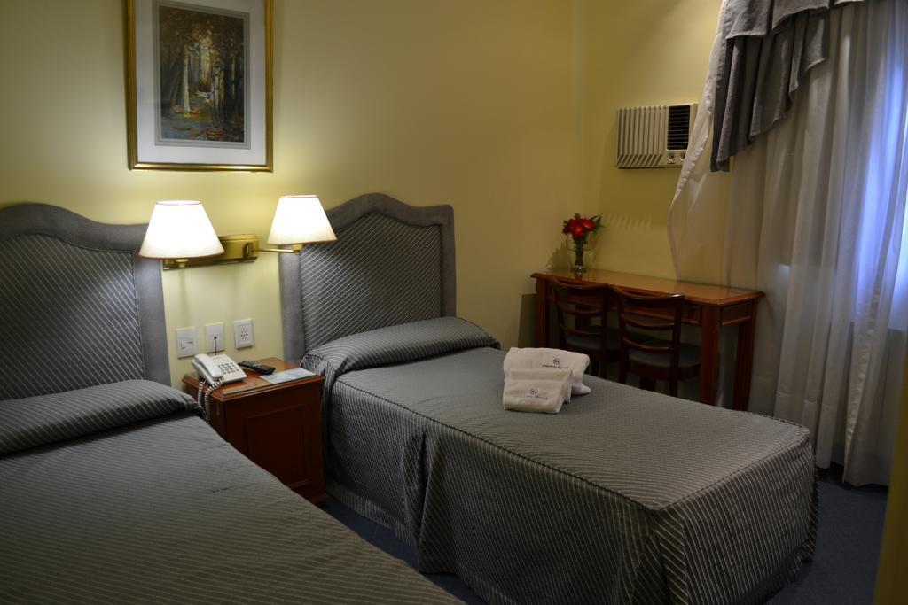Hotel Prince Hotel *