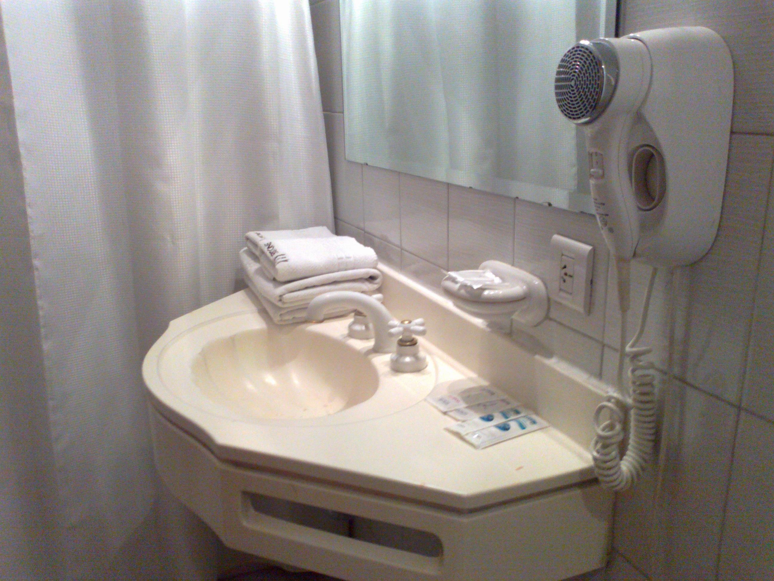 Hotel Tritone