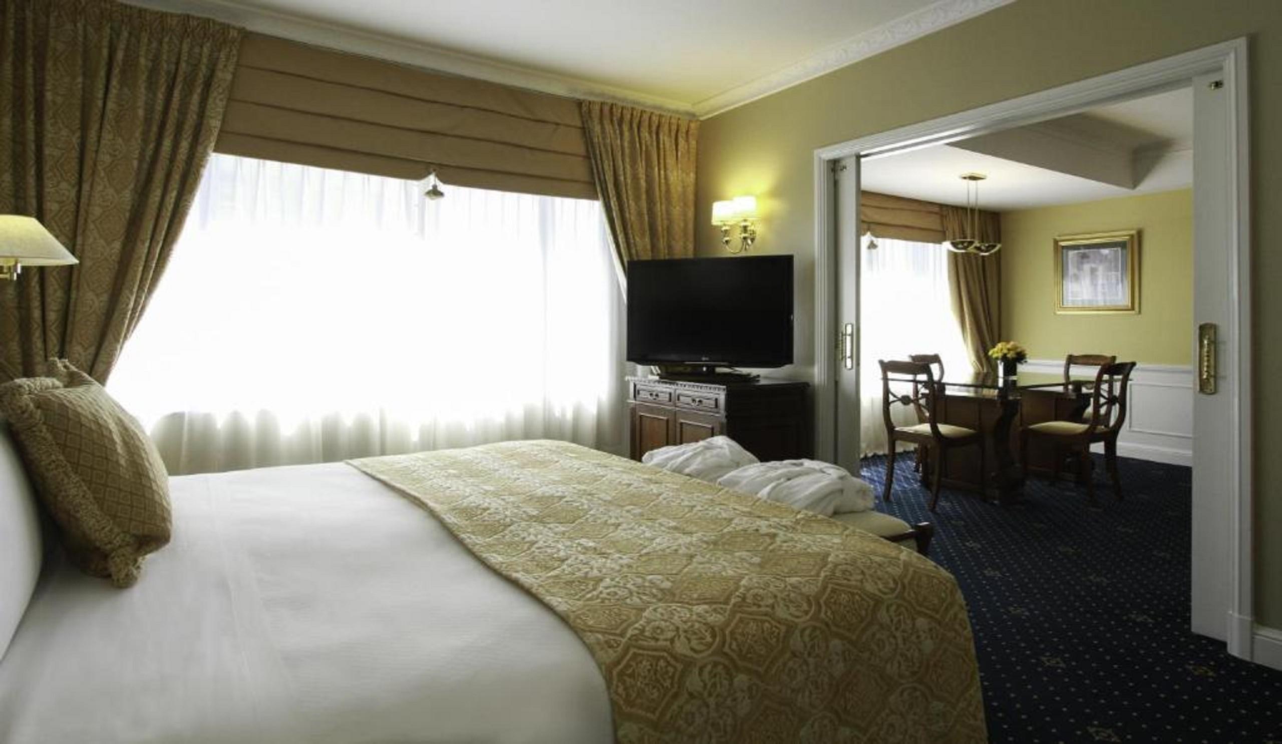 Hotel Emperador