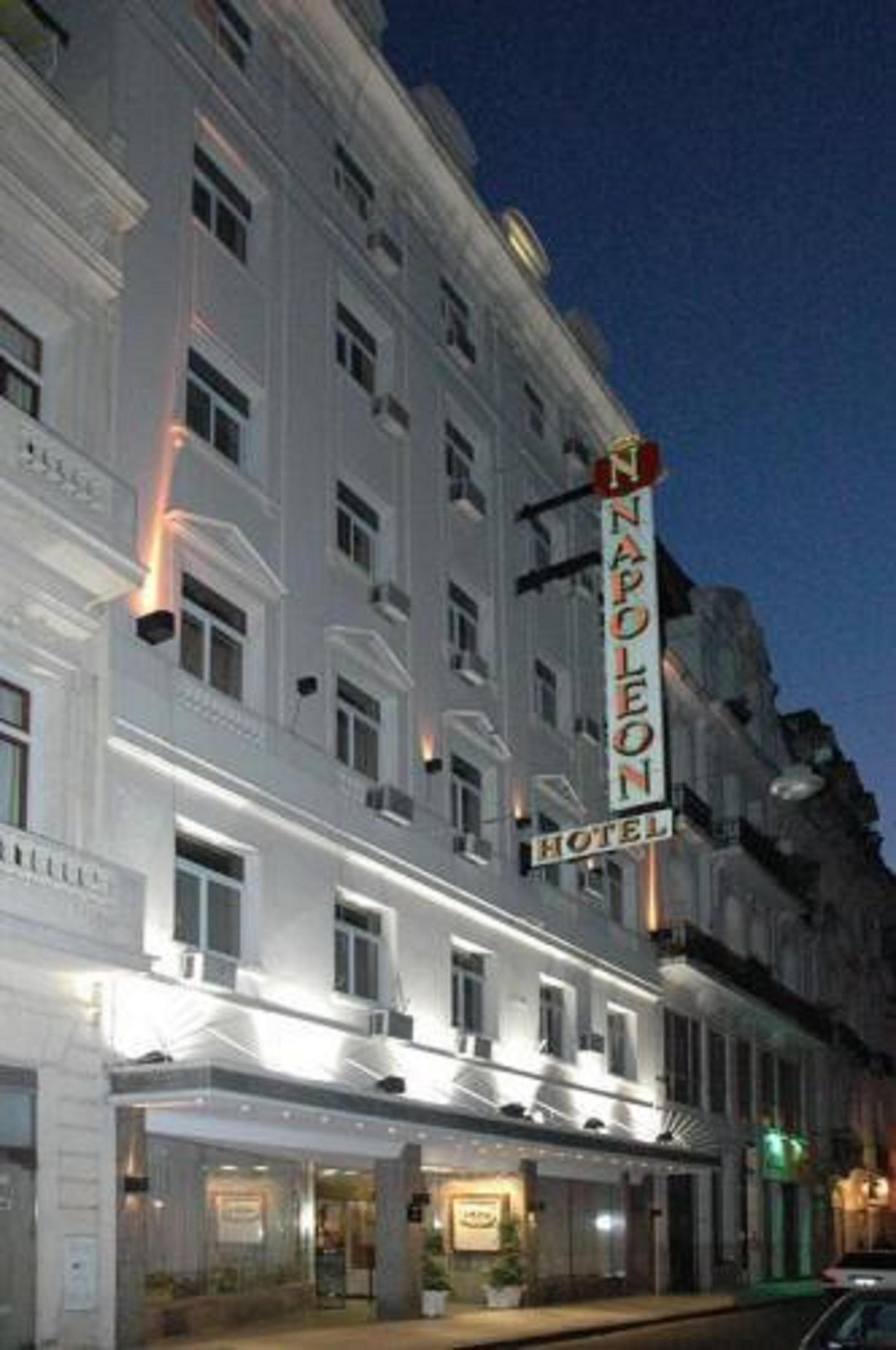 Napoleón Hotel 3*