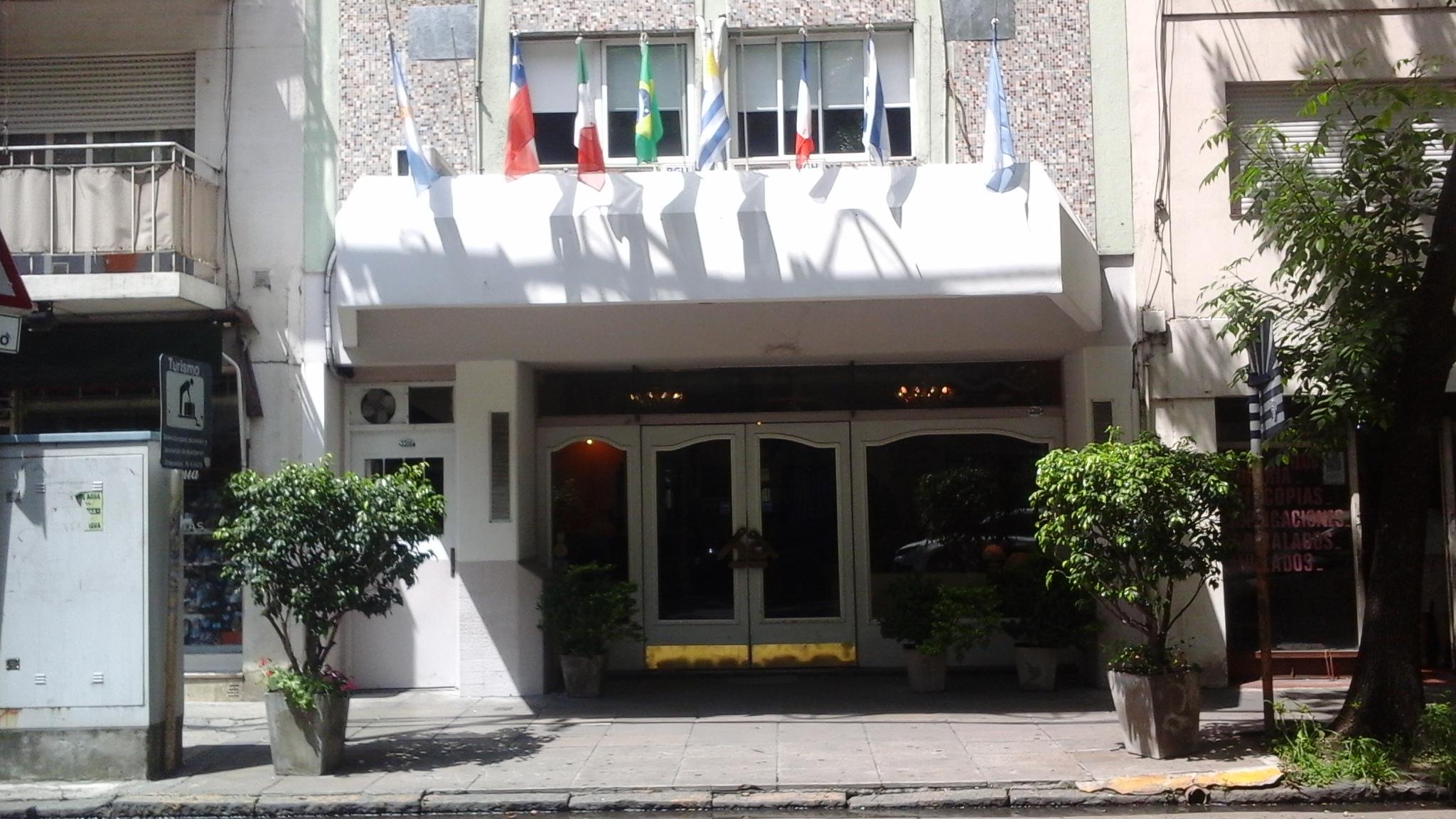 Alpino Hotel 3*