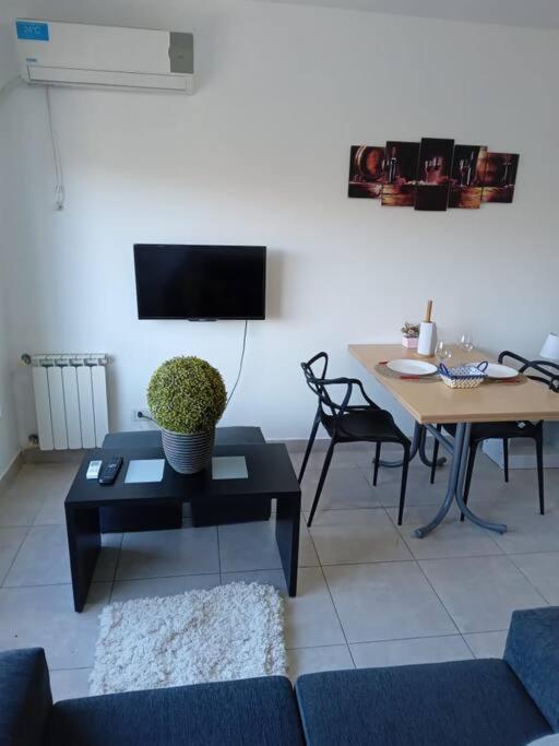 Comodo Departamento En Balvanera, Cerca Del Centro * Buenos Aires