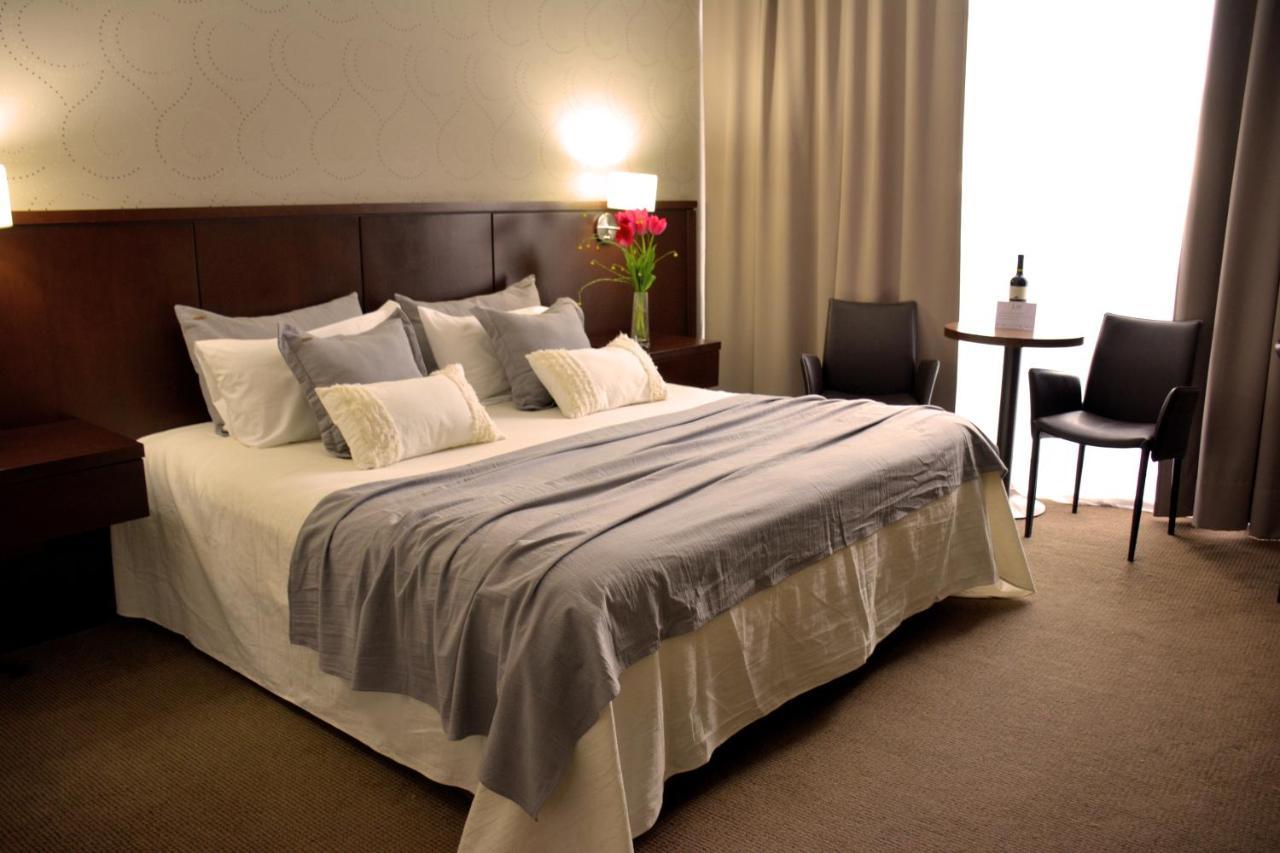 Ian Hotel 3*