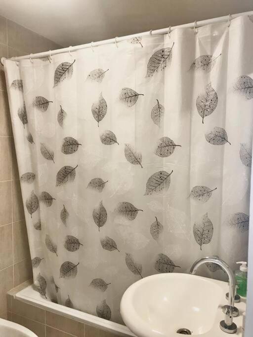 Departamento En Recoleta - Con Pileta, Parilla, Gym - Piso 2 Apartamento Buenos Aires