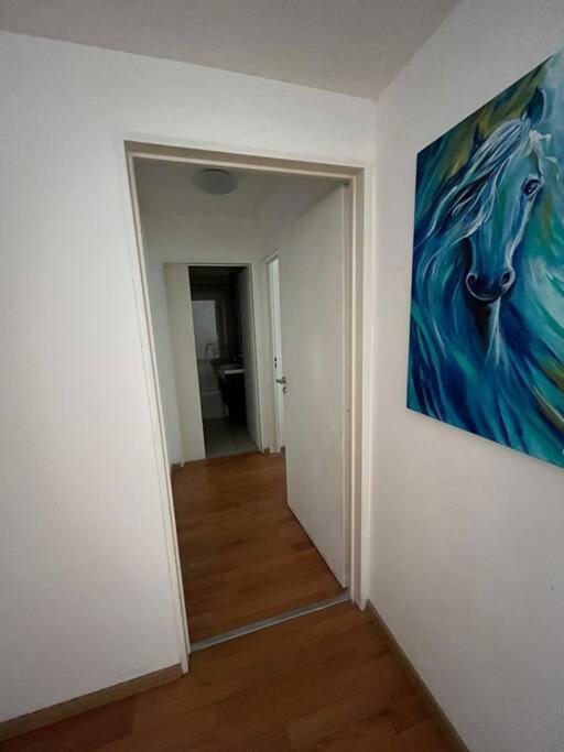 Hermoso Dto, Muy Luminoso De 68 Mts, Con Balcon. Apartamento *