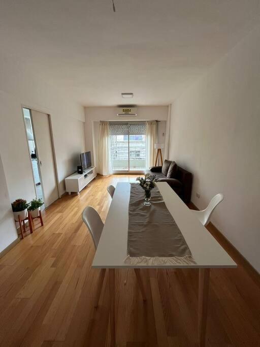 Hermoso Dto, Muy Luminoso De 68 Mts, Con Balcon. * Buenos Aires