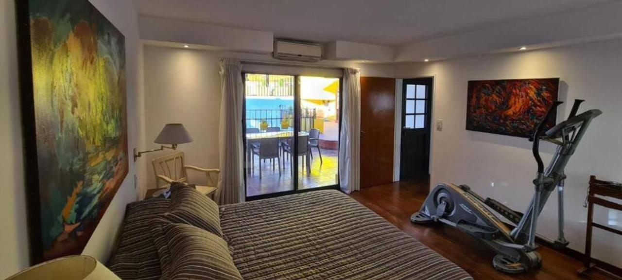 Lola Barracas Casa Con Cochera Casa de férias