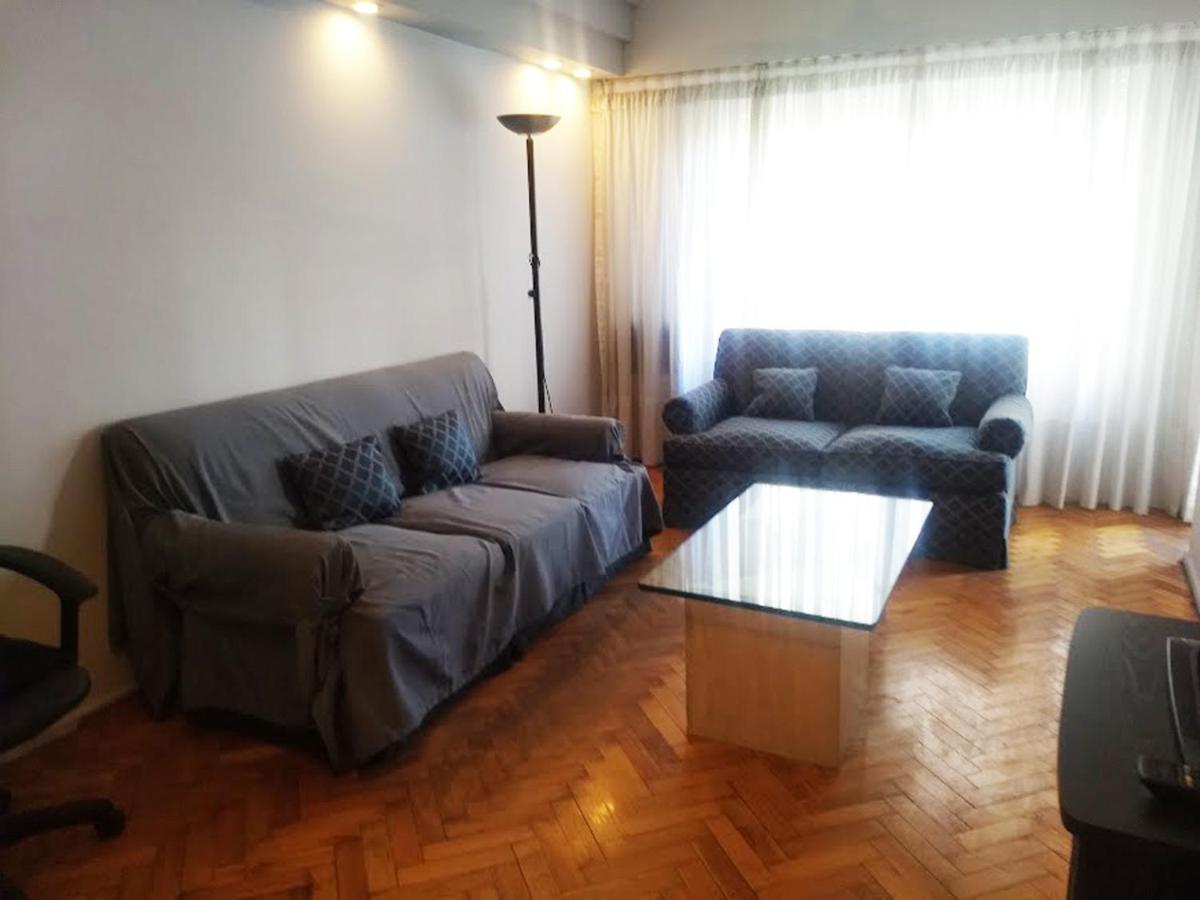 Apartamento 4 Huéspedes A 1 Cuadra De Parque Centenerario. Zona Hospitales
