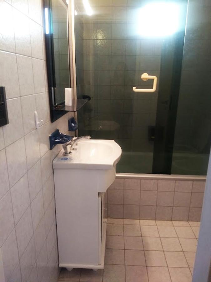 4 Huéspedes A 1 Cuadra De Parque Centenerario. Zona Hospitales *