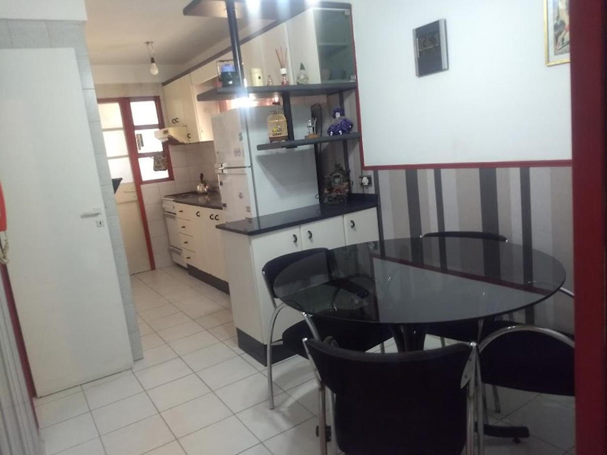 4 Huéspedes A 1 Cuadra De Parque Centenerario. Zona Hospitales *