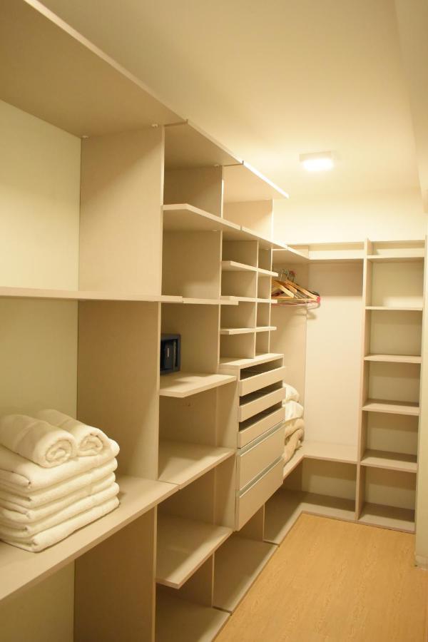 Syrah Suites