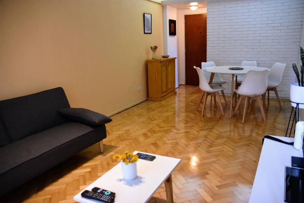 Departamento En El Tradicional Barrio De Almagro * Ciudad Autónoma de Buenos Aires