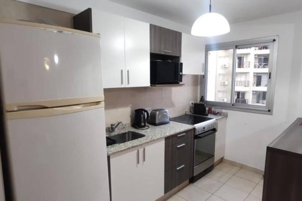 Apartamento Lujoso Departamento Con Pileta En Crespo- Camargo