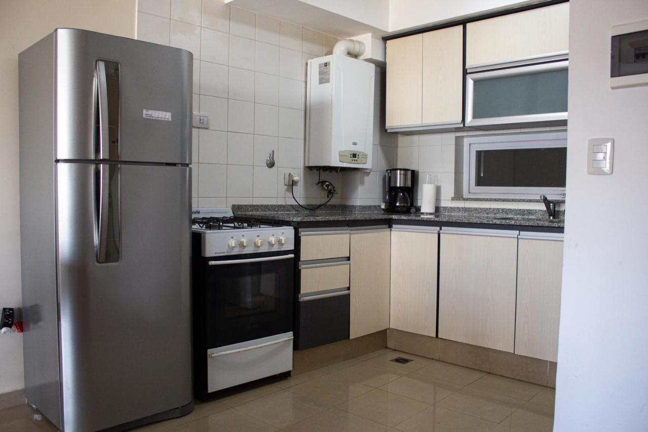Apartamento Departamento 3 Ambientes Con Balcón Y 2 Baños