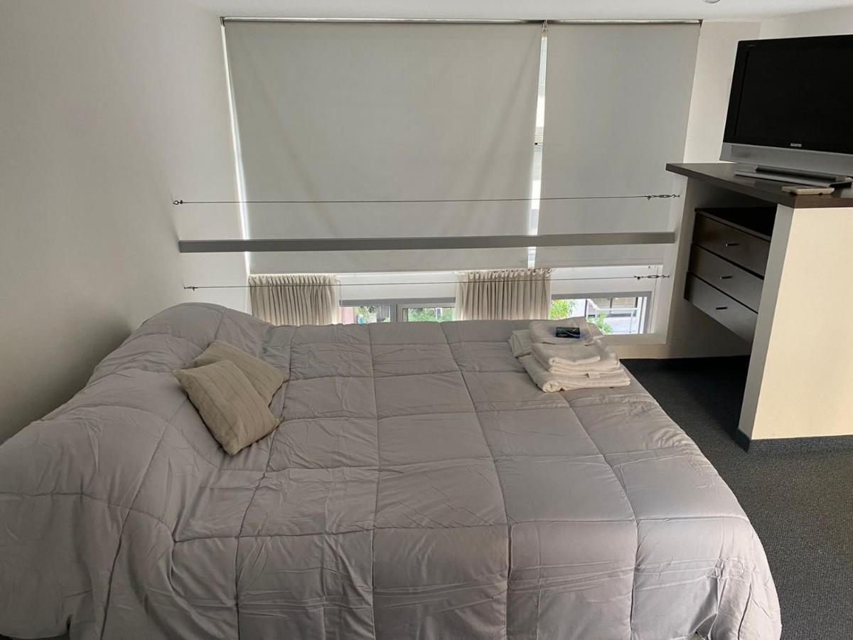 Freire Con Cochera Apartamento *