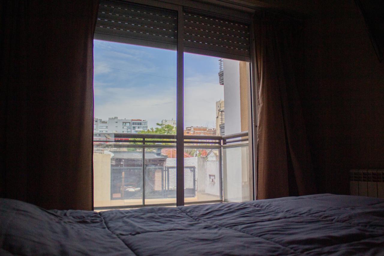 Departamento 3 Ambientes Con Balcón Y 2 Baños *